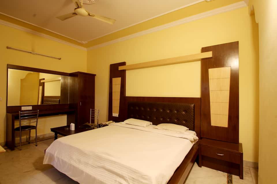 Hotel Baba Continental